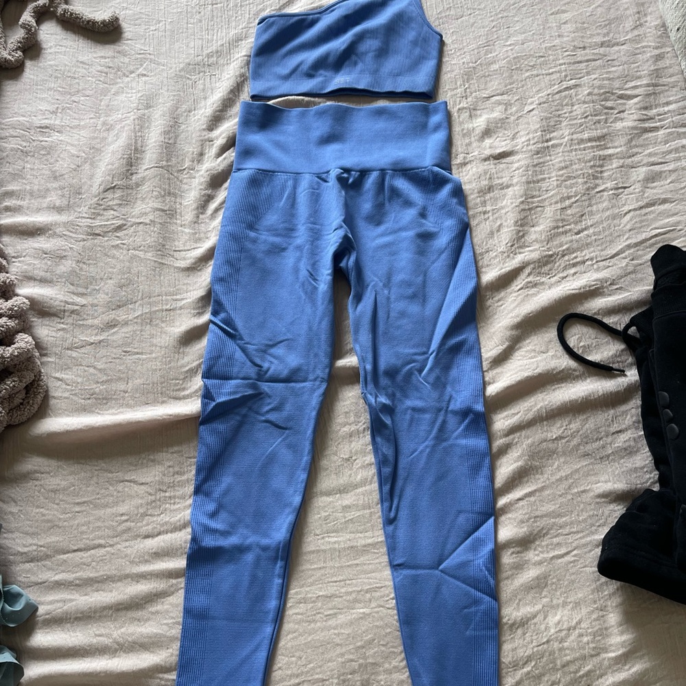 SET Active Blue/Purple One-Shoulder Activewear Set